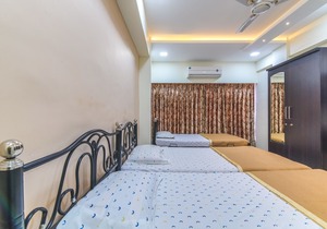 Hotel Nest Inn, Malad