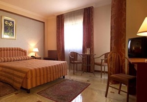 Hotel Palace 2000