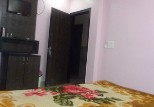 Hotel Raj International DX