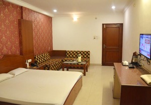 Hotel Raj Residency