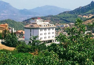 Hotel Sandalia