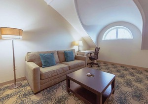Hotel Skyler Syracuse Tapestry Collection by Hilton