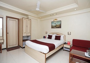 Hotel Suyash Deluxe
