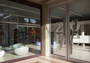 Hotel Zone