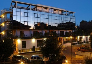Hotel Zone