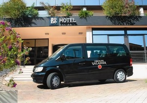 Hotel Zone