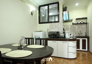 Hotspot @ Jhamel 1BHK, Apartment by Casa Deyra