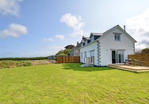 House ∙ 1 bedroom ∙ 6 guests