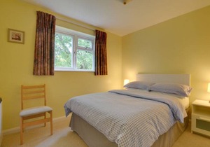 House ∙ 2 bedrooms ∙ 4 guests