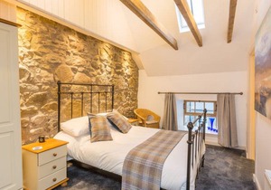 House ∙ 2 bedrooms ∙ 4 guests