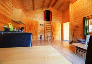 House 2 - Sveda yard
