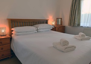 House ∙ 3 bedrooms ∙ 5 guests