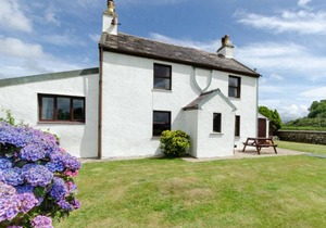 House ∙ 3 bedrooms ∙ 5 guests