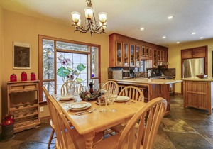 House ∙ 3 bedrooms ∙ 8 guests