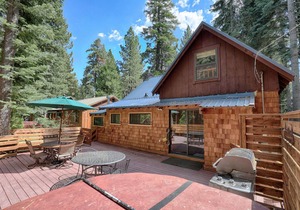 House ∙ 3 bedrooms ∙ 8 guests