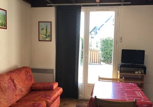 House 3 people - Residence with swimming pool - beach 300 m -