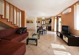 House 377/857 (Istria - Sveti Lovreč), 18000m from the beach