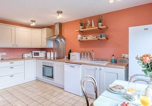 House ∙ 4 bedrooms ∙ 8 guests