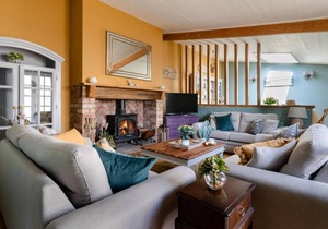House ∙ 4 bedrooms ∙ 7 guests