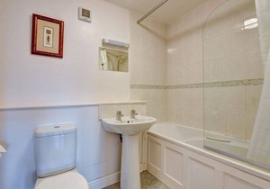 House ∙ 5 bedrooms ∙ 10 guests
