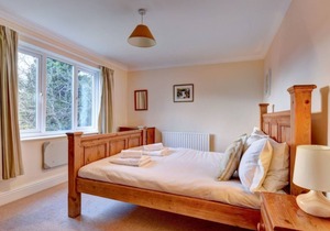House ∙ 5 bedrooms ∙ 10 guests