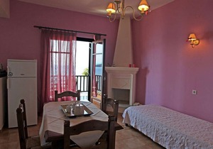 House in Lefokastro - in front of the beach + Wi-Fi #3