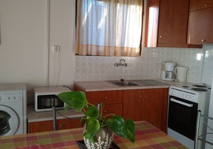 HOUSE TAKIS HAIKOS two minutes walk to the beach Peroulia