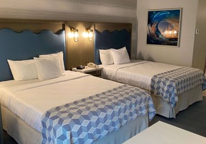 Howard Johnson by Wyndham Middletown Newport Area