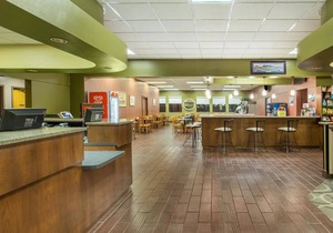 Howard Johnson by Wyndham Ocala FL