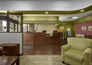 Howard Johnson by Wyndham Ocala FL