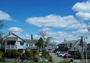 Howards Mountain Lodge