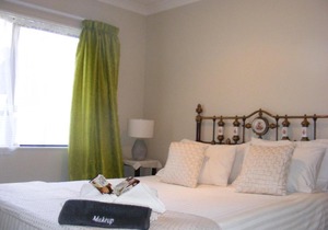 HOWICK LUXURY LARGE HOME