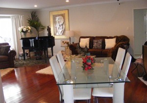 HOWICK LUXURY LARGE HOME