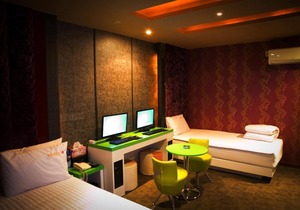 Hue Motel