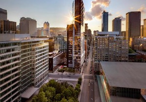 Humaniti Hotel Montreal, Autograph Collection