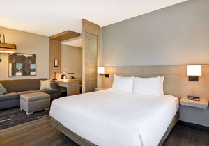 Hyatt Place Fresno