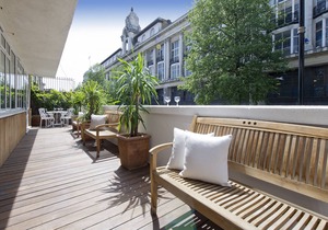 Hyde Park flat with ca. 300 sqm on horizonal level