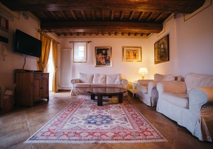 I Tigli # 2, three bedrooms apartment with pool and AC near Montepulciano