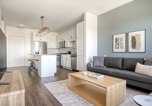 Ideal Elmhurst 1BR w/Lounge, Pool & Gym nr Metra, by Blueground