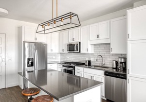 Ideal Elmhurst 1BR w/Lounge, Pool & Gym nr Metra, by Blueground
