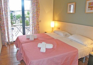 Ideal for families, adult and kids pool, playground and only 250m from nearest beach.