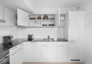 Ideal Oerlikon 3.5 Room w/Storage, 1min to Train Station, by Blueground