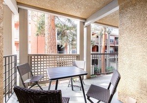 Ideal Santa Clara 2BR w/Parking, W/D, walk to Dining, by Blueground