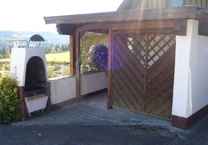 Idyllic Holiday Apartment in Ferienhof Wetzel with Shared Garden and Terrace, one pet allowed
