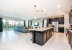 Imagine You and Your Family Renting this Mansion on Solara Resort, Orlando Mansion 2872