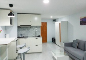 Immerse yourself in spirit of the city, Nimmanhemin Road, Fully furnished condo
