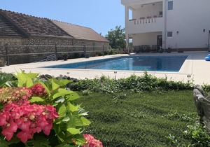 IMOTSKI am Blauen See Apartment 150m2 3x bedroom, 2 1/2x bathroom, 6+2 pool, sauna