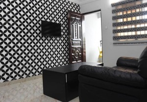 Impeccable 1-Bed Executive Luxury Hotel Apartment