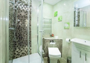 Imperial Court Suites
