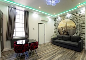 Imperial Court Suites